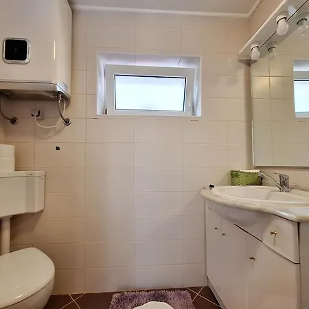 Dejana Apartment