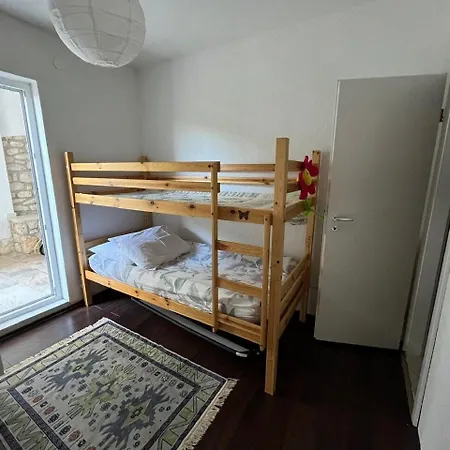 Dejana Apartment