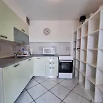 Sofi Apartment