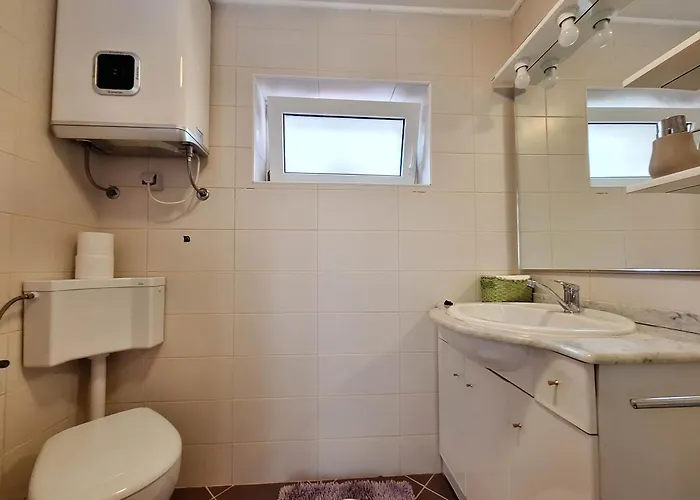 Sofi Apartment