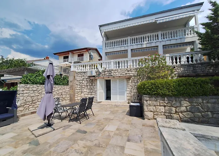 Apartment Sofi Jadranovo