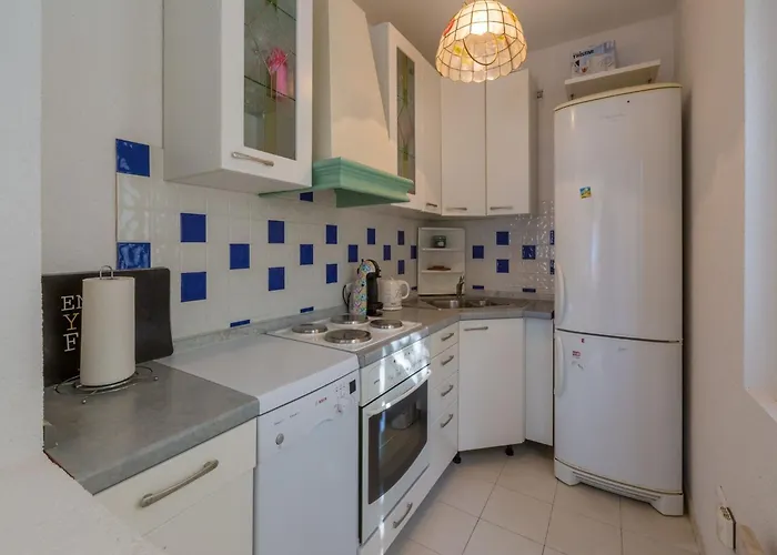 Sofi Apartment