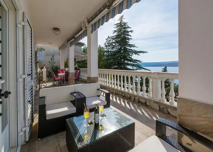 Apartment Sofi Jadranovo